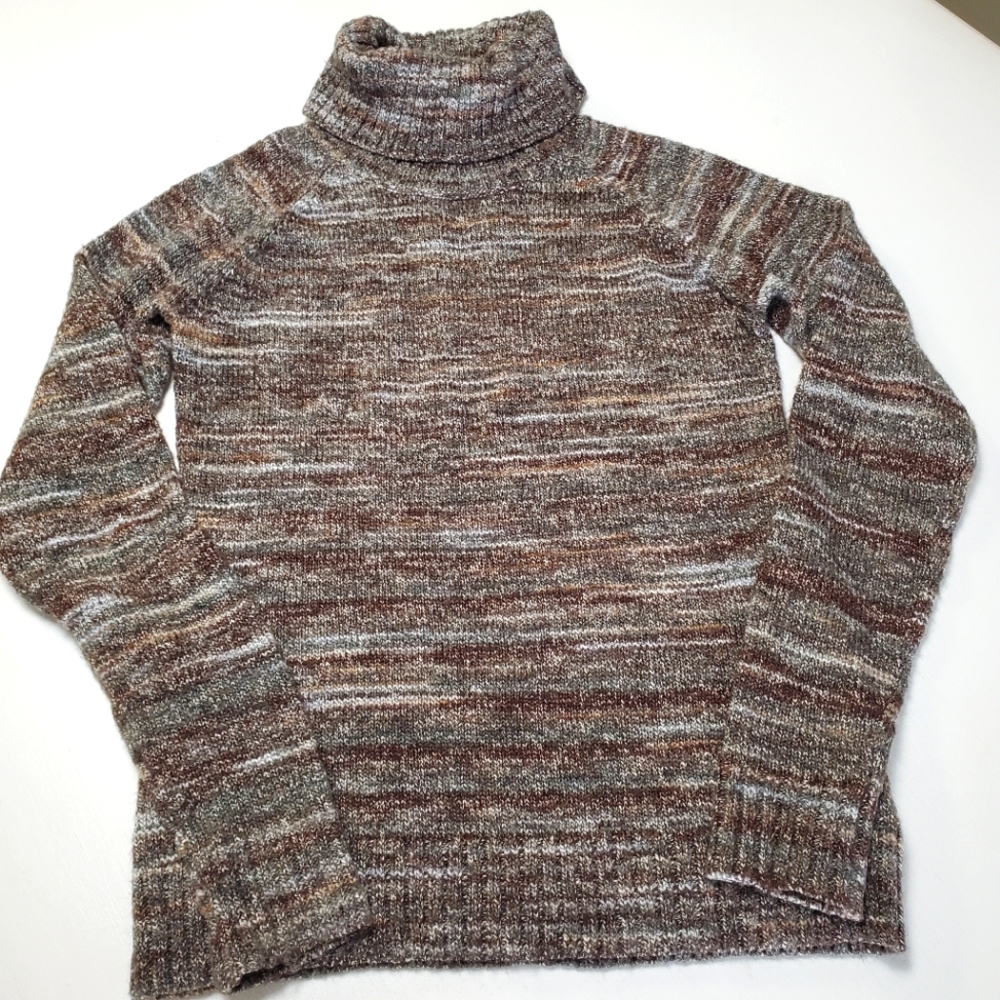 Columbia earthtone sweater size medium